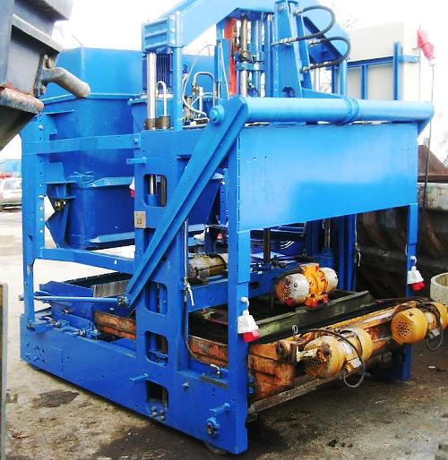 Komet HF 129 blockmaker