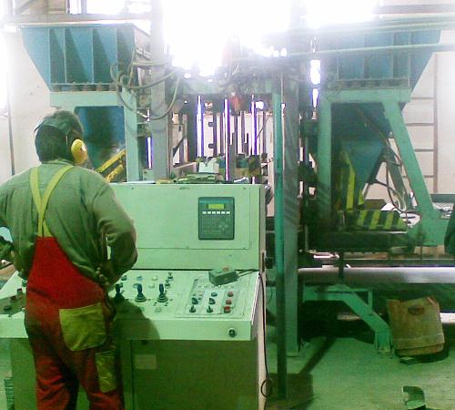 stationary paving stone maker